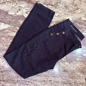 LOFT Size 6 Modern Skinny with Button Detail